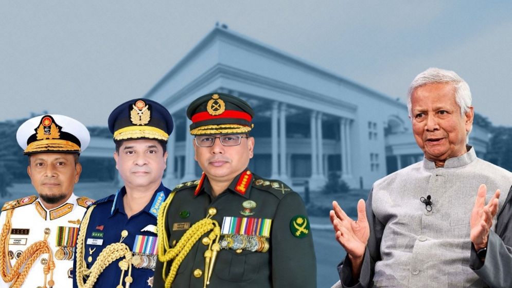 হঠাৎ যমুনায় তিন বাহিনী প্রধান, যা জানা গেল